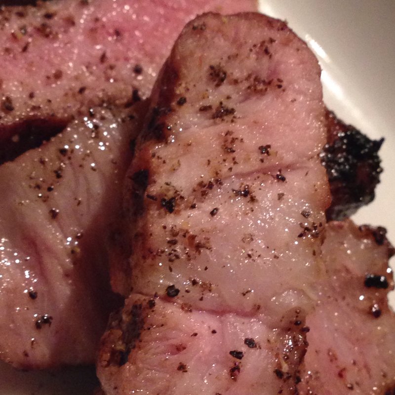 イベリコ豚の炭火焼き(ヌーボラ)