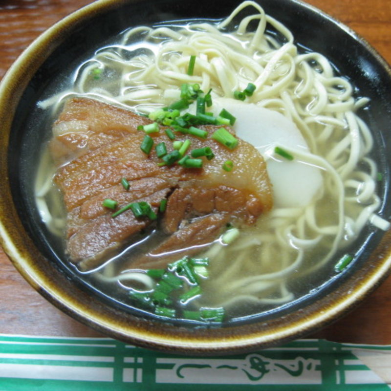 沖縄そば(亀かめそば （かめかめそば）)