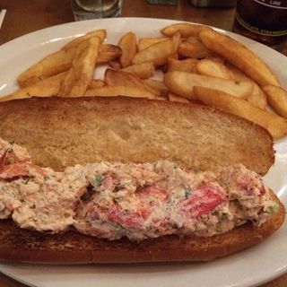 lobster roll(JUNIOR'S RESTAURANT)