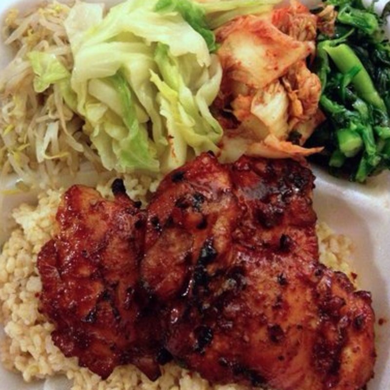 B-B-Q Chicken(Gina’s B-B-Q)