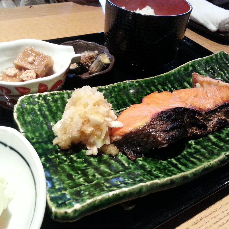 しゃけ塩焼き定食(恵比寿 いなきあ )