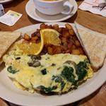 Spinach and mushroom omelette with white toast, home fries