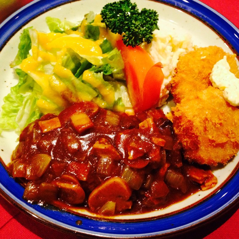 ハンバーグ定食(れすとらん牛舎)