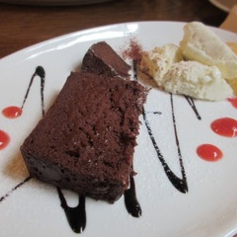 生チョコタイプのガトーショコラ(abill （アビル）)