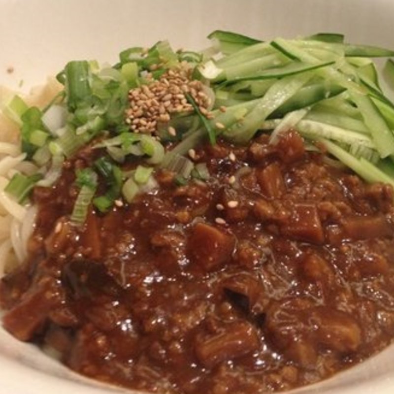 Zha Jiang mian(炸醤麺)(Chukaya Sea Dragon Table)