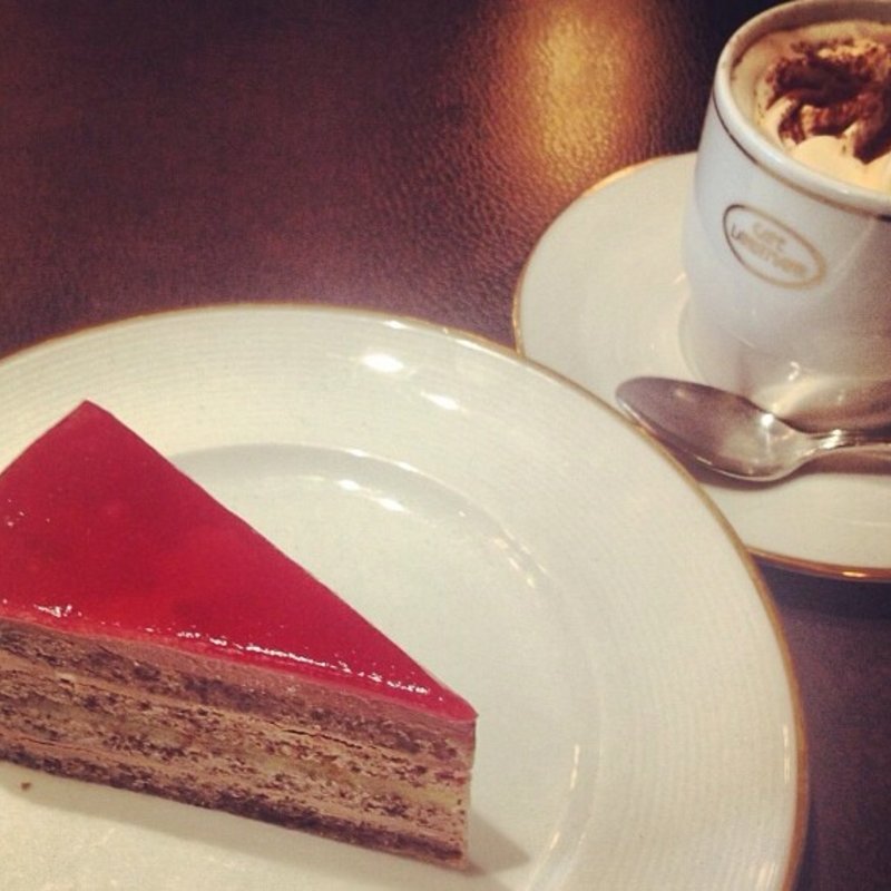 (カフェラントマン 青山)