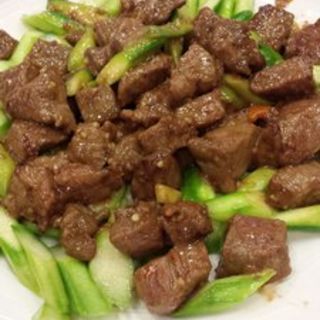 Steak cubes sauteed with veggies(Jing Fong Restaurant)