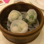 steamed snowpea leaves with seafood dimsum