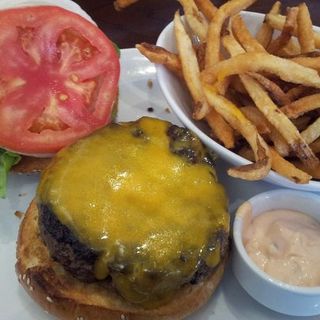 cheddar burger(FIVE NAPKIN BURGER)