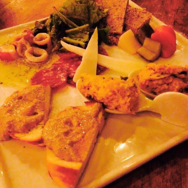 前菜の盛り合わせ(buena onda)