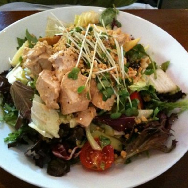 Peanut Chicken Salad(FIVE NAPKIN BURGER)