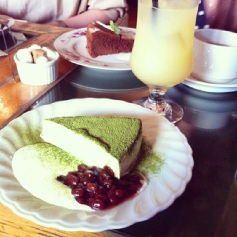 抹茶のレアチーズ(bio ojiyan cafe 下北沢　)