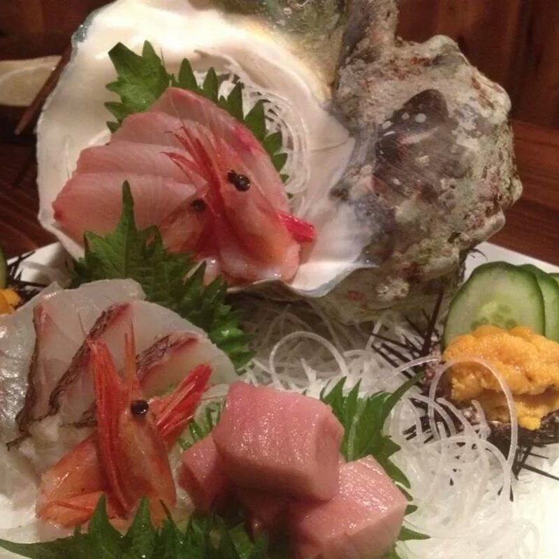 刺身の盛り合わせ(ぼんぞう)