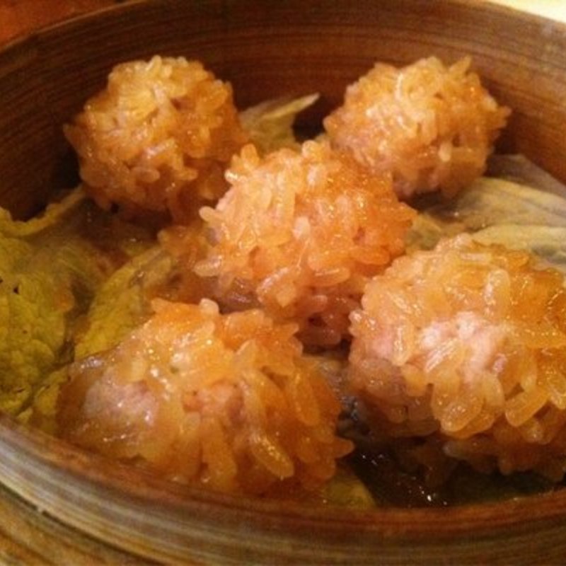 Chicken meatballs steamed with stick rice(Yakitori Totto)