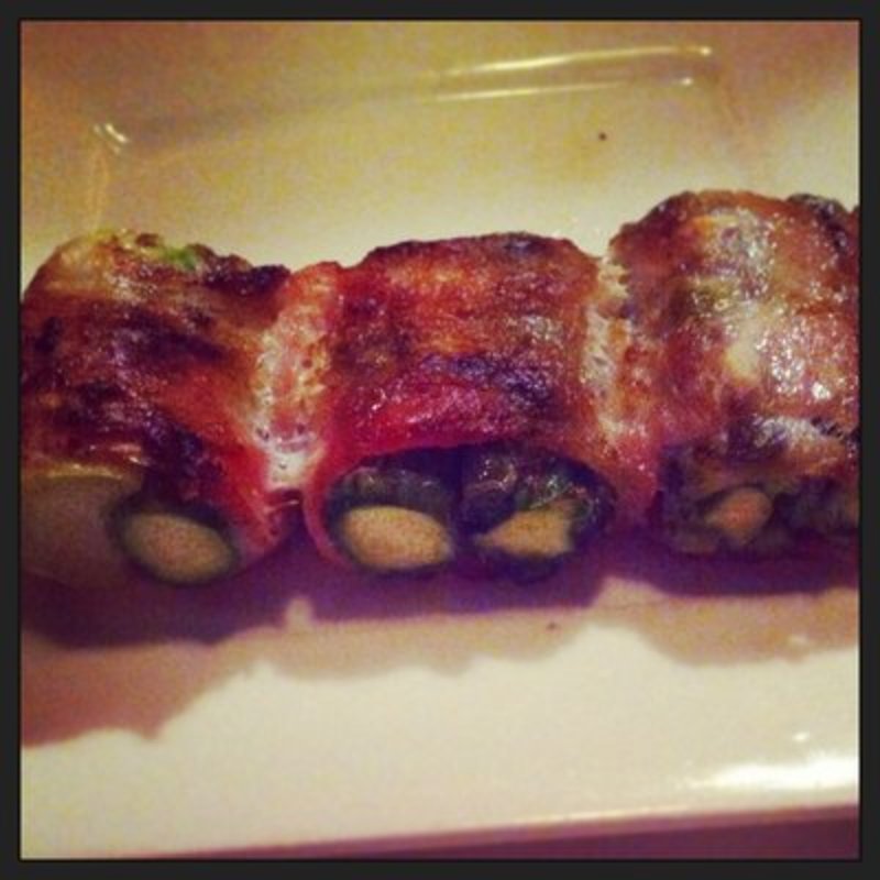 Asparagus wrapped in bacon(Yakitori Totto)