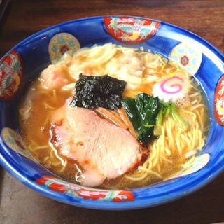 海老と肉ワンタンメン(支那そば たなか （しなそばたなか）)