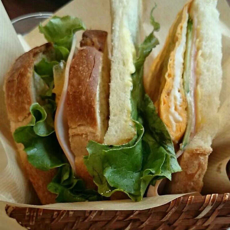 イギリスブレッドの厚焼きたまごサンド(PatiO)