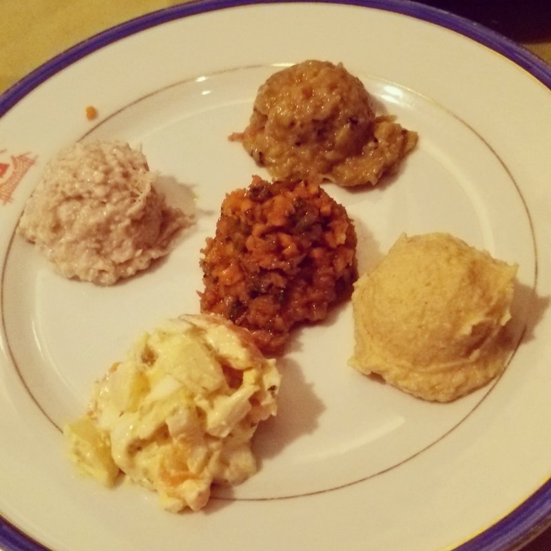 前菜盛り合わせ(ボスボラス ハサン)