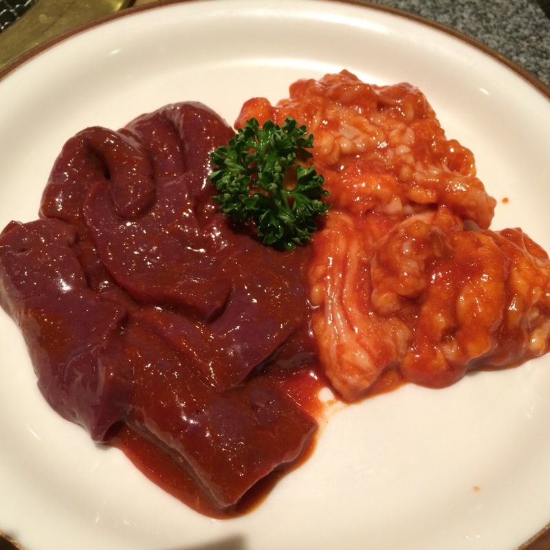 ホルモン(焼肉天国かずん)