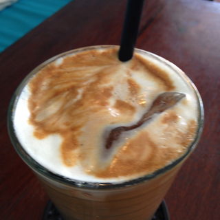 カフェオレ　アイス(CREMA COFFEE)