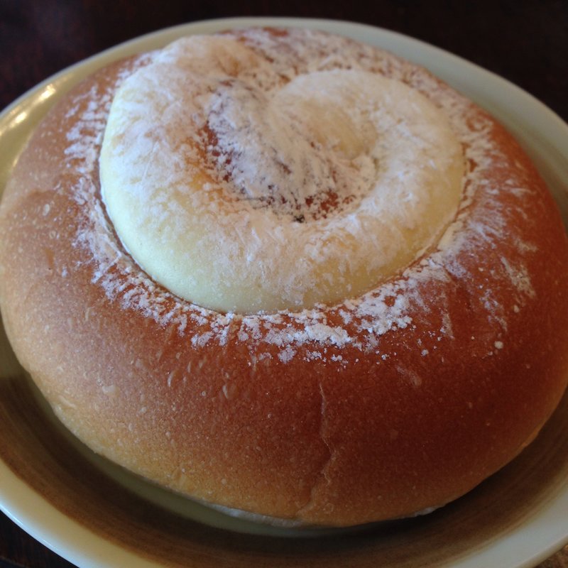 プリンパン(かたぎはらのパン屋さん )