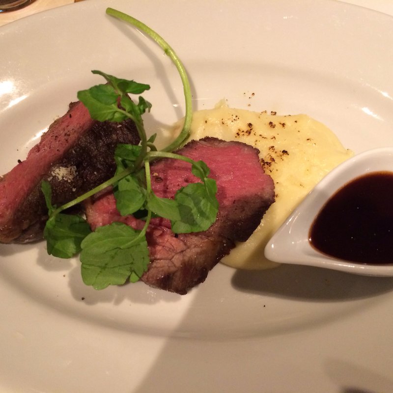 10日間熟成させた赤身肉のロースト(GREEN RATTAN （グリーンラタン）)