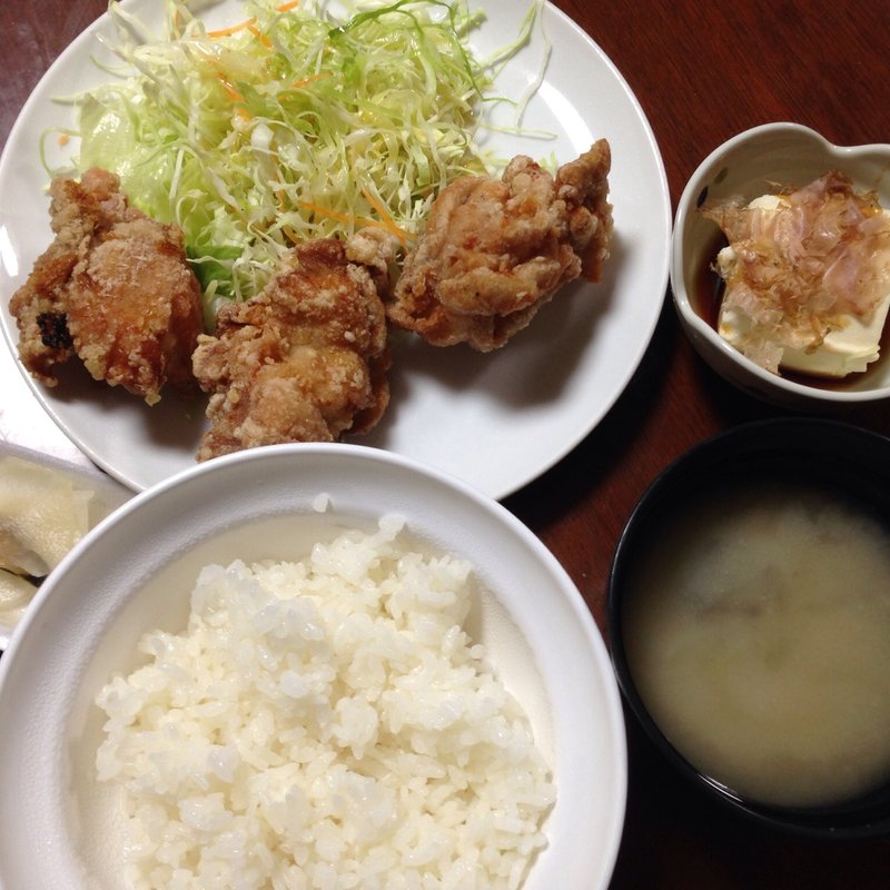 唐揚げ定食(ゆのまえ食堂 )