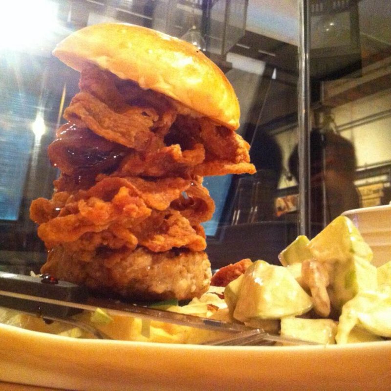 Big Fry Belly (with Apple Salad and Drink)(Burgertory)