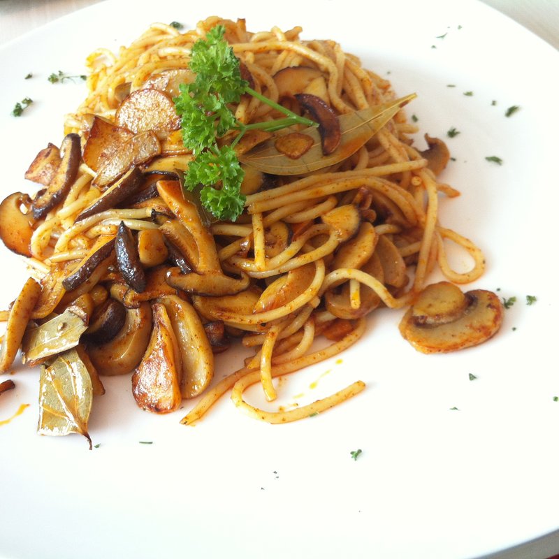 Al-Funghi Mushroom Olio Pasta(Coffee Chemistry Signature)
