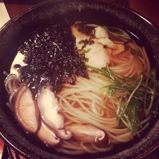Udon in hot soup(Yakitori Totto)