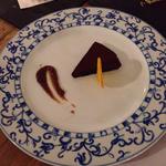 ダークチョコレートケーキ