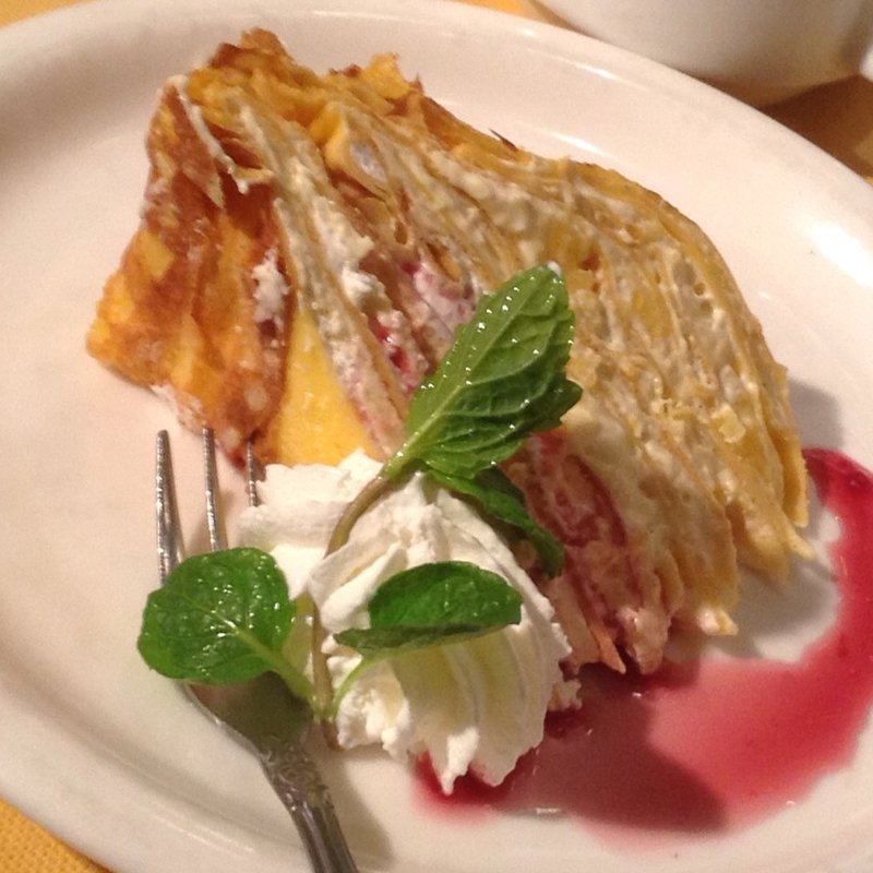 ミルクレープ(タパス藤沢本店)