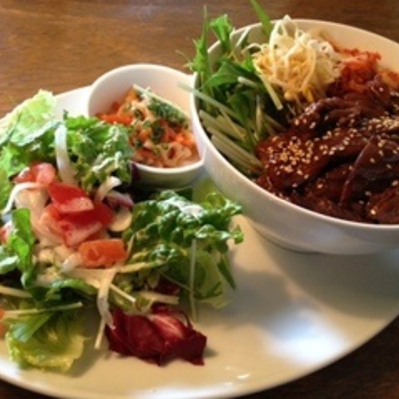 牛ハラミ丼(アーク プライベートラウンジ カフェダイニング （ark-PRIVATE LOUNGE/CAFE&DINING）)