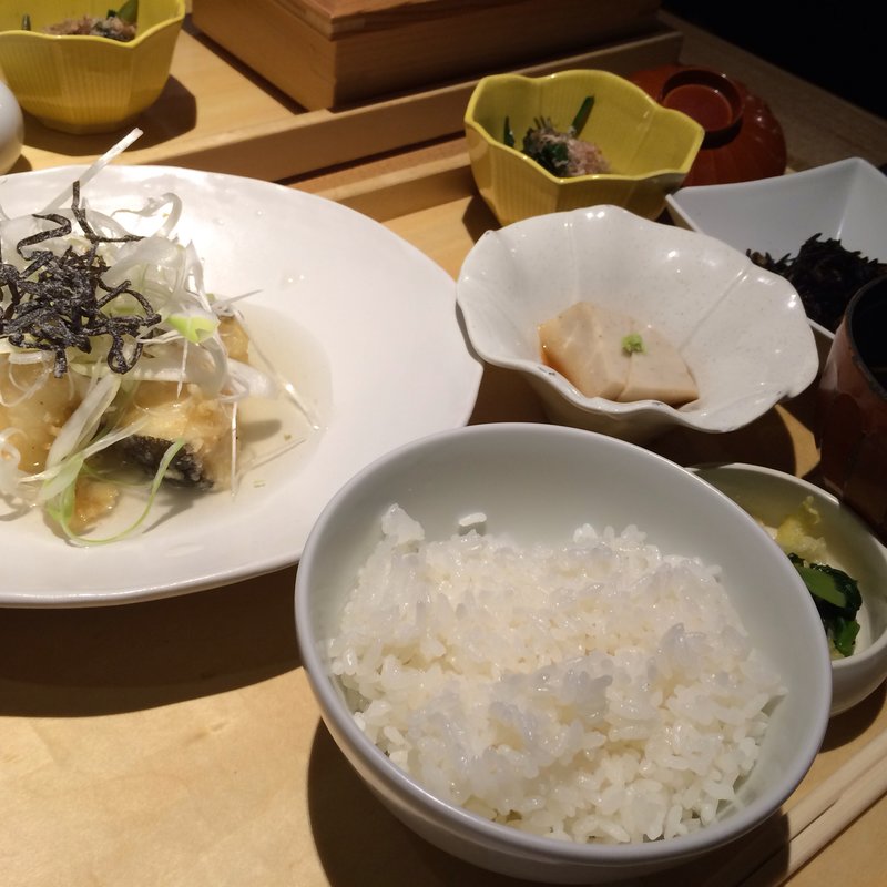 真鱈の唐揚げ 昆布茶あん（ランチ／本日の魚料理）(和食・酒 えん 品川ウィング高輪店 )