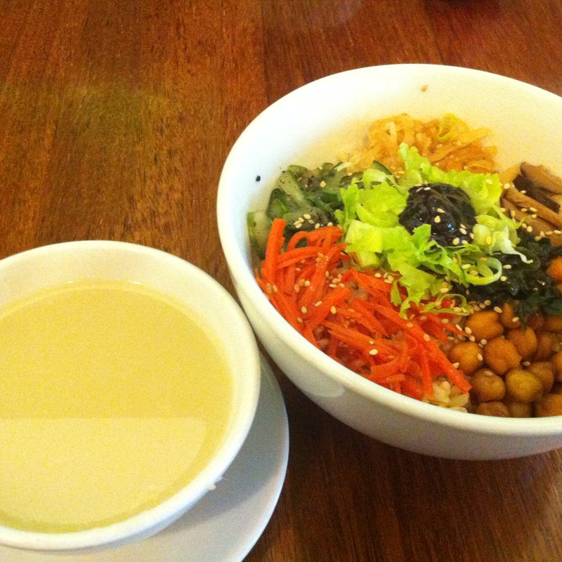 Vegetalian Bibimbap and Broccoli Soup(Woods Bio Marche)