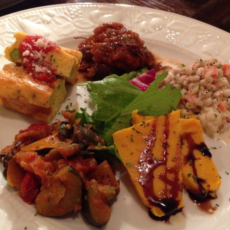 アペリの盛り合わせ(ザ・ローズ&クラウン 有楽町店 （VICTORIAN PUB THE ROSE & CROWN）)