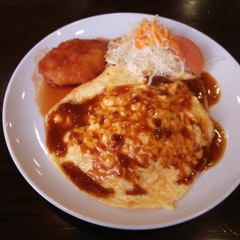 オムライスとクリームコロッケ(洋食屋 カトリーナ)