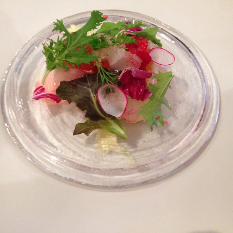 真鯛のカルパッチョ(トゥ・ザ・ハーブズ 鹿児島店 （TOTHEHERBS）)