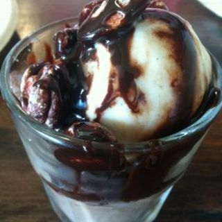 Chocolate Nuts Ice Cream(Peace Café)