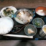 牛すき鍋定食(すまっしゅ )