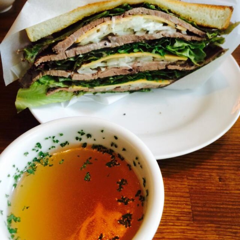 自家製ロースとビーフサンドイッチ　Mサイズ(松涛カフェ Bunkamura店 （SHOTO CAFE）)