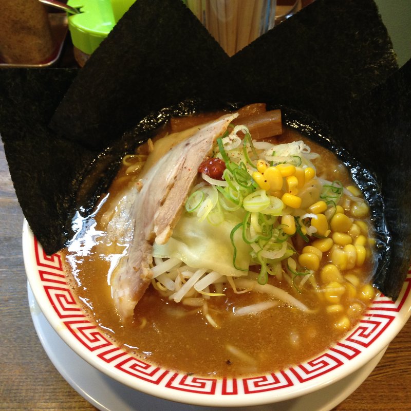 極上とろ味噌ラーメン　海苔トッピング(じゃげな 大井町店)