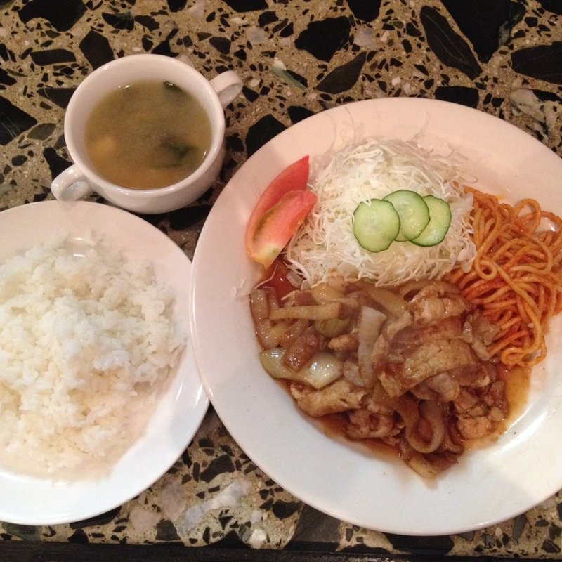 ポークジンジャー(ロビン)