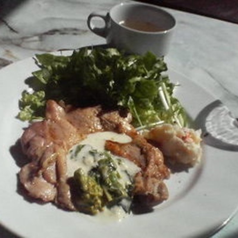 鶏モモのソテー(パイル カフェ エビス （Pile Cafe Ebisu）)