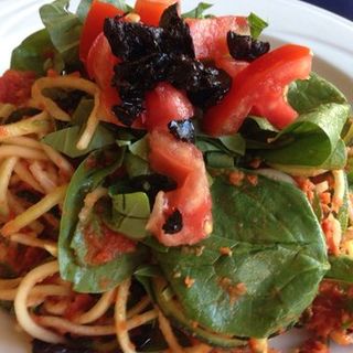 Zucchini Fettuccini(Greens & Vines Raw Vegan Gourmet)