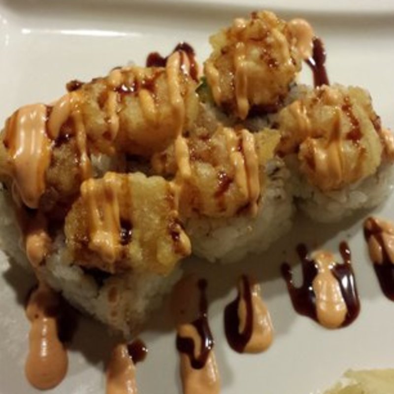 Rock Shrimp Spicy Tuna Roll (YuZu)