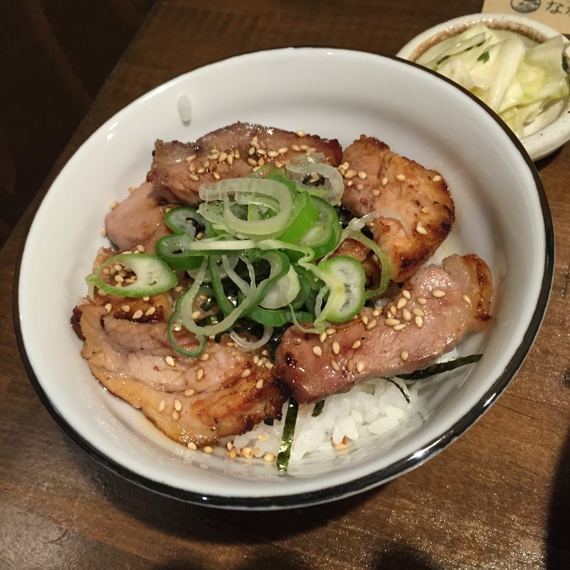 炭火炙り叉焼ごはん(なな蓮)