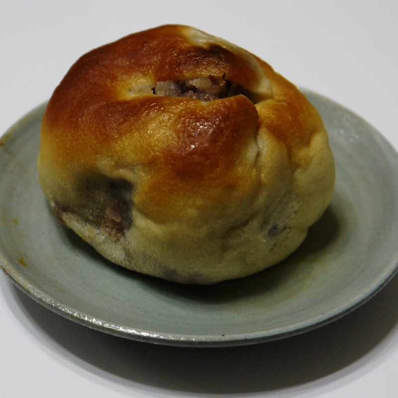 大正金時あんぱん(柳屋ベーカリー)