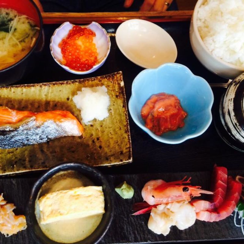 海の民宿定食(魚専門 漁十八番)