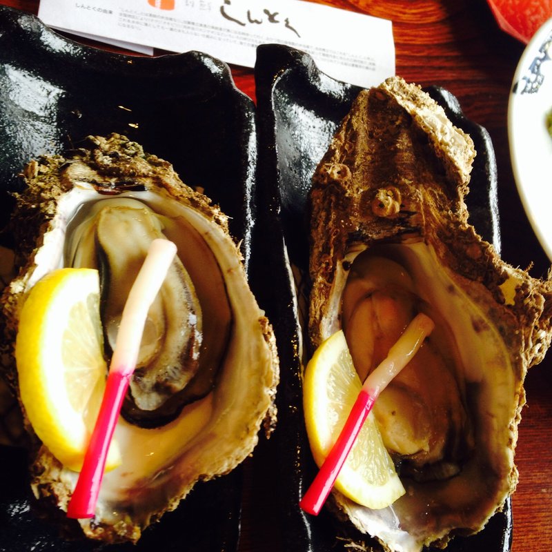 焼き牡蠣(割烹しんとく)